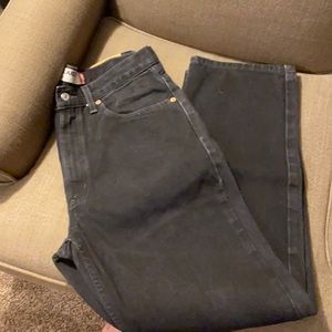 Levi jeans 32 X 30 men’s 550’s only worn twice!